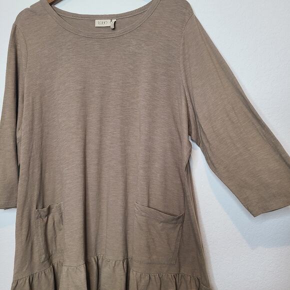 LOGO by Lori Goldstein Tops - Logo by Lori Goldstein Ruffle Hem Solid 100% Cotton Top Blouse Front Pockets